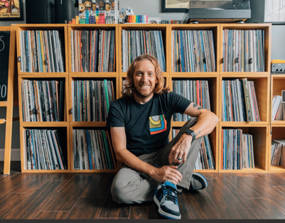 Zak Champagne. Math Summit presenter. He’s been a keynote speaker and featured presenter at math education conferences across the country. 